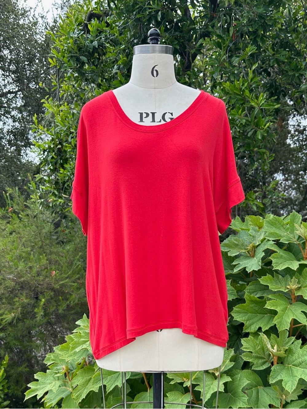 Cabi scoop neck top - Size S